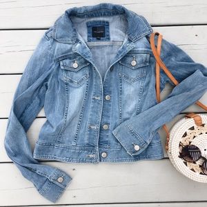 The limited Jean Jacket